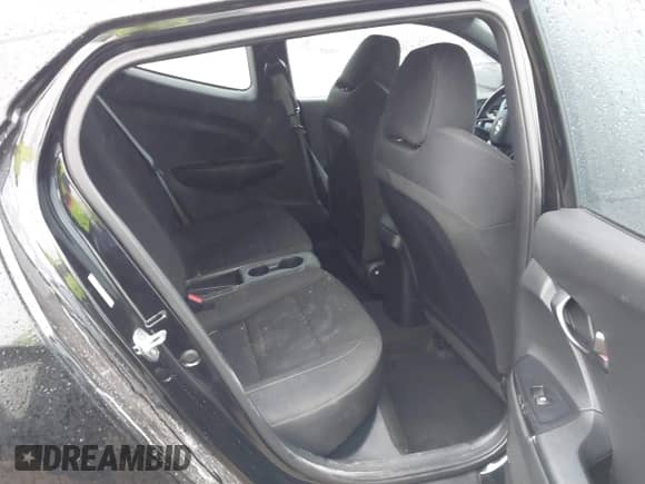 2020 Hyundai Veloster z VIN KMHT36AH5LU007983, wystawiony jako IAAI lot #41516421 z przebiegiem 85 042 mil mil oraz . Historia ofert i sprzedaży dostępna na DreamBid. Obrazek 8.