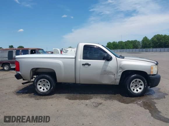2008 Chevrolet Silverado 1500 Work Truck с VIN 1GCEC14XX8Z214575, выставлен на аукционе IAAI как лот 42290216 с пробегом 239 156 миль миль и . История ставок и продаж доступна на DreamBid. Изображение 14.