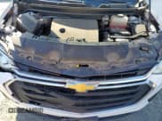 ✅ 2018 Chevrolet Traverse LS • VIN: 1GNERFKW9JJ285834 • Lot: 90102415. Wystawiony na Copart z przebiegiem 89 126 mil. Bezpłatny archiwum sprzedaży aukcyjnych z USA i szczegółowy raport historii pojazdu na DreamBid. Zdjęcie 12.