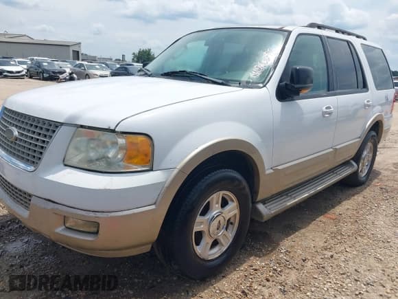 ✅ 2006 Ford Expedition Eddie Bauer • VIN: 1FMPU17516LA38124 • Lot: 42860673. Listed on IAAI with 125,204 mi. Free auction sales archive from the USA and detailed vehicle history report at DreamBid. Image 2.