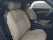 ✅ 2004 Ford Thunderbird Deluxe • VIN: 1FAHP60A14Y104987 • Лот: 43709571. Опубликован ранее на IAAI с пробегом 101 840 миль. Бесплатный доступ к архиву аукционных продаж из США и подробный отчёт об истории автомобиля на DreamBid. Изображение 8.