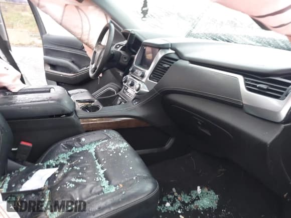 ✅ 2018 Chevrolet Tahoe LT • VIN: 1GNSKBKC5JR259223 • Lot: 40842006. Listed on IAAI with 185,943 mi. Free auction sales archive from the USA and detailed vehicle history report at DreamBid. Image 5.