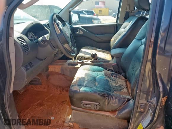 ✅ 2010 Nissan Frontier SE • VIN: 1N6AD0EVXAC409021 • Lot: 68933195. Listed on Copart with 202,371 mi. Free auction sales archive from the USA and detailed vehicle history report at DreamBid. Image 7.