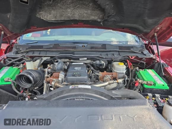 ✅ 2018 Ram 3500 Laramie • VIN: 3C63RRML6JG132602 • Lot: 71025035. Wystawiony na Copart z przebiegiem 141 274 mil. Bezpłatny archiwum sprzedaży aukcyjnych z USA i szczegółowy raport historii pojazdu na DreamBid. Zdjęcie 7.