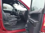 ✅ 2019 Ford Expedition XLT • VIN: 1FMJU1JT6KEA07303 • Lot: 43723205. Listed on IAAI with 126,561 mi. Free auction sales archive from the USA and detailed vehicle history report at DreamBid. Image 5.