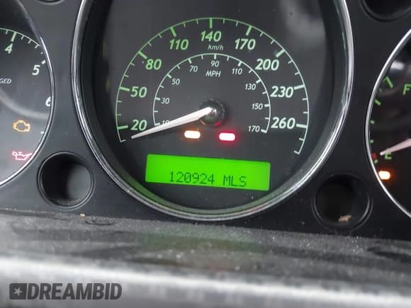 ✅ 2007 Jaguar XJ • VIN: SAJXA73C97TH14362 • Lot: 41305716. Listed on IAAI with 120,924 mi. Free auction sales archive from the USA and detailed vehicle history report at DreamBid. Image 15.