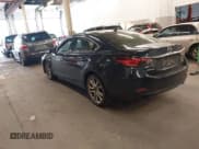✅ 2015 Mazda 6 i Touring • VIN: JM1GJ1V53F1199442 • Lot: 42373498. Wystawiony na IAAI z przebiegiem 180 093 mil. Bezpłatny archiwum sprzedaży aukcyjnych z USA i szczegółowy raport historii pojazdu na DreamBid. Zdjęcie 3.