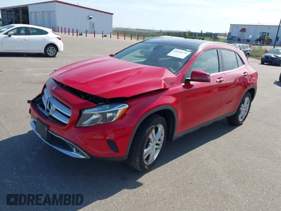 ✅ 2016 Mercedes-Benz GLA 250 • VIN: WDCTG4GB8GJ264279 • Lot: 43329773. Wystawiony na IAAI z przebiegiem 64 686 mil. Bezpłatny archiwum sprzedaży aukcyjnych z USA i szczegółowy raport historii pojazdu na DreamBid. Zdjęcie 2.