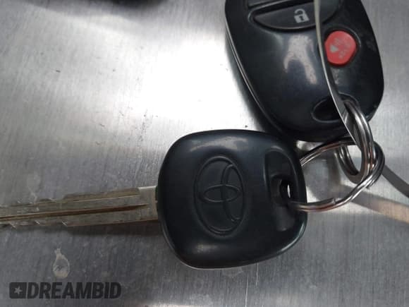 ✅ 2014 Toyota Tundra Platinum • VIN: 5TFAW5F17EX396135 • Lot: 42067010. Wystawiony na IAAI z przebiegiem 162 741 mil. Bezpłatny archiwum sprzedaży aukcyjnych z USA i szczegółowy raport historii pojazdu na DreamBid. Zdjęcie 11.