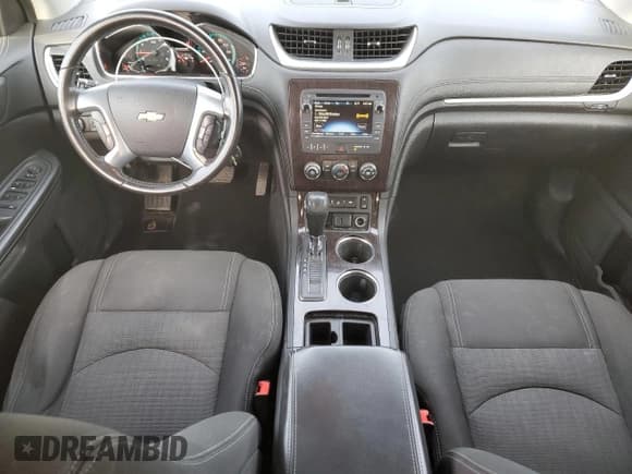 ✅ 2017 Chevrolet Traverse LT • VIN: 1GNKVGKD8HJ168100 • Lot: 89502715. Wystawiony na Copart z przebiegiem 196 965 mil. Bezpłatny archiwum sprzedaży aukcyjnych z USA i szczegółowy raport historii pojazdu na DreamBid. Zdjęcie 8.