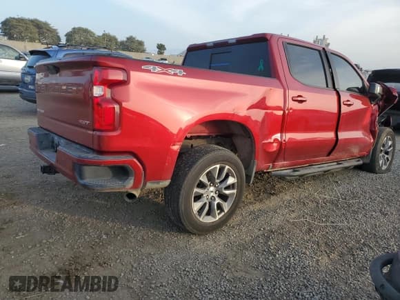 ✅ 2021 Chevrolet Silverado 1500 RST • VIN: 1GCUYEED3MZ167652 • Lot: 92045125. Wystawiony na Copart z przebiegiem Nie podano. Bezpłatny archiwum sprzedaży aukcyjnych z USA i szczegółowy raport historii pojazdu na DreamBid. Zdjęcie 3.
