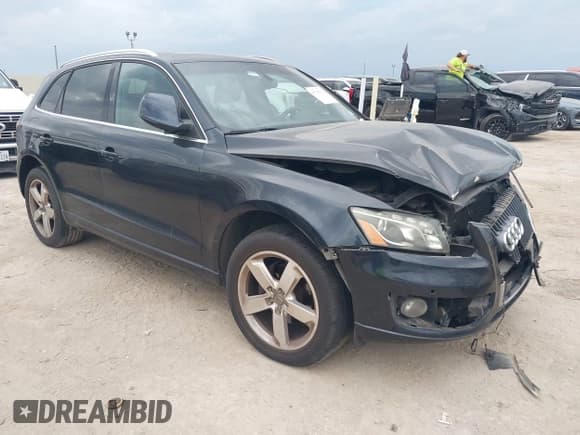 ✅ 2012 Audi Q5 Premium Plus • VIN: WA1LFAFP2CA045780 • Lot: 43749322. Listed on IAAI with 130,294 mi. Free auction sales archive from the USA and detailed vehicle history report at DreamBid. Image 1.