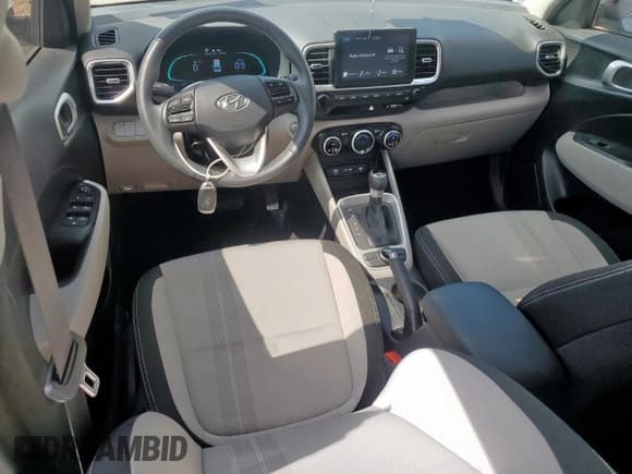 ✅ 2024 Hyundai Venue SEL • VIN: KMHRC8A31RU329720 • Лот: 71304835. Опубликован ранее на Copart с пробегом 4 476 миль. Бесплатный доступ к архиву аукционных продаж из США и подробный отчёт об истории автомобиля на DreamBid. Изображение 8.