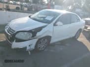 ✅ 2007 Volkswagen Jetta • VIN: 3VWGG71K47M076277 • Лот: 41356422. Опубликован ранее на IAAI с пробегом 176 821 миль. Бесплатный доступ к архиву аукционных продаж из США и подробный отчёт об истории автомобиля на DreamBid. Изображение 2.