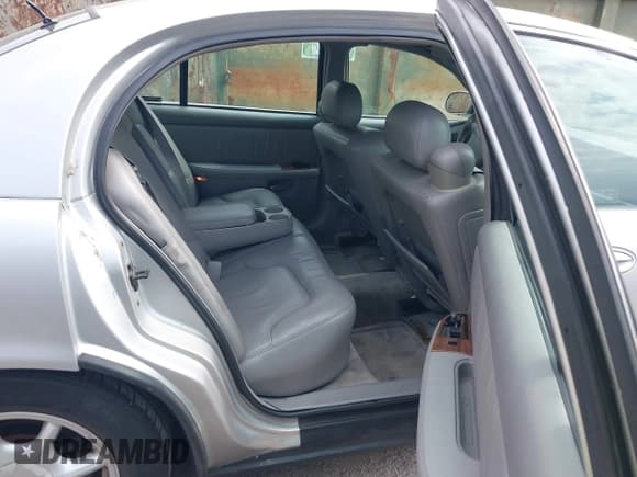 ✅ 2003 Buick Park Avenue • VIN: 1G4CW54K034121639 • Лот: 43456102. Опубликован ранее на IAAI с пробегом 144 284 миль. Бесплатный доступ к архиву аукционных продаж из США и подробный отчёт об истории автомобиля на DreamBid. Изображение 8.