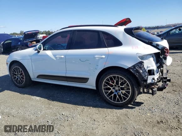 ✅ 2017 Porsche Macan GTS • VIN: WP1AG2A57HLB56535 • Lot: 86307095. Listed on Copart with 99,639 mi. Free auction sales archive from the USA and detailed vehicle history report at DreamBid. Image 2.