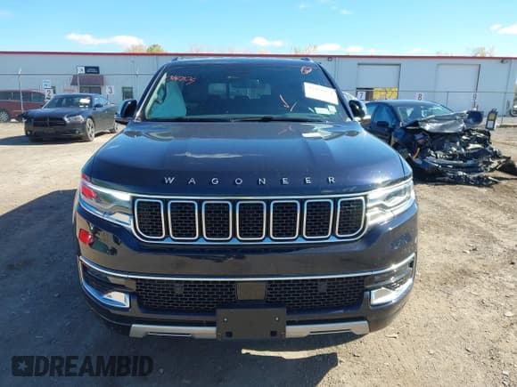 ✅ 2025 Jeep Wagoneer Series II • VIN: 1C4SJSBP5SS515126 • Лот: 43461874. Опубликован ранее на IAAI с пробегом 7 386 миль. Бесплатный доступ к архиву аукционных продаж из США и подробный отчёт об истории автомобиля на DreamBid. Изображение 12.