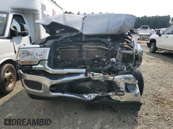 ✅ 2022 Ram 3500 Tradesman • VIN: 3C63RRGL7NG334110 • Lot: 69773175. Listed on Copart with 112,463 mi. Free auction sales archive from the USA and detailed vehicle history report at DreamBid. Image 5.