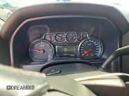 ✅ 2015 Chevrolet Silverado 1500 LT • VIN: 1GCRCREC8FZ165725 • Lot: 83985185. Wystawiony na Copart z przebiegiem 100 540 mil. Bezpłatny archiwum sprzedaży aukcyjnych z USA i szczegółowy raport historii pojazdu na DreamBid. Zdjęcie 9.