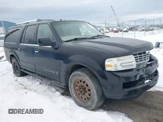 ✅ 2008 Lincoln Navigator • VIN: 5LMFL28578LJ13945 • Lot: 41472804. Wystawiony na IAAI z przebiegiem 166 725 mil. Bezpłatny archiwum sprzedaży aukcyjnych z USA i szczegółowy raport historii pojazdu na DreamBid. Zdjęcie 1.