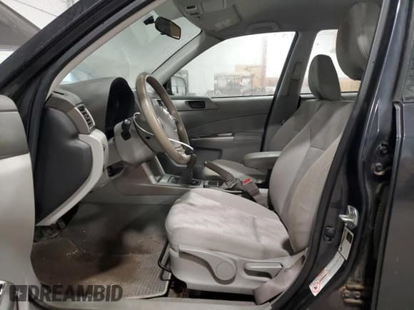 ✅ 2009 Subaru Forester X • VIN: JF2SH61639G754846 • Lot: 91437555. Wystawiony na Copart z przebiegiem 151 327 mil. Bezpłatny archiwum sprzedaży aukcyjnych z USA i szczegółowy raport historii pojazdu na DreamBid. Zdjęcie 7.