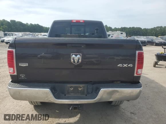 ✅ 2017 Ram 2500 Laramie • VIN: 3C6UR5FL9HG685345 • Lot: 65471705. Listed on Copart with 48,936 mi. Free auction sales archive from the USA and detailed vehicle history report at DreamBid. Image 6.