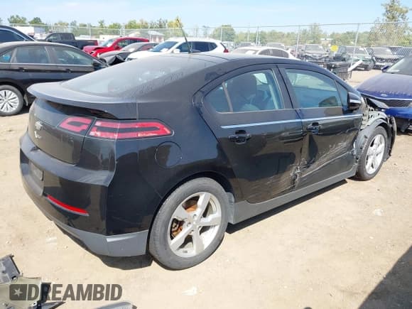 ✅ 2012 Chevrolet Volt • VIN: 1G1RA6E48CU111940 • Lot: 42937374. Listed on IAAI with 141,540 mi. Free auction sales archive from the USA and detailed vehicle history report at DreamBid. Image 4.