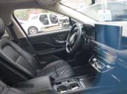 ✅ 2023 Lincoln Corsair Reserve • VIN: 5LMCJ2DA1PUL14129 • Lot: 43025425. Wystawiony na IAAI z przebiegiem 48 250 mil. Bezpłatny archiwum sprzedaży aukcyjnych z USA i szczegółowy raport historii pojazdu na DreamBid. Zdjęcie 5.