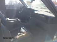 ✅ 2003 Chevrolet Suburban LT • VIN: 3GNFK16ZX3G236355 • Лот: 38329078. Опубликован ранее на IAAI с пробегом 248 228 миль. Бесплатный доступ к архиву аукционных продаж из США и подробный отчёт об истории автомобиля на DreamBid. Изображение 5.