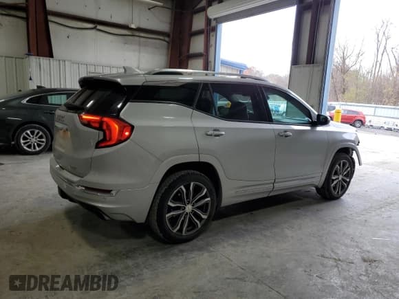 ✅ 2018 GMC Terrain Denali • VIN: 3GKALXEX8JL336935 • Lot: 92879635. Listed on Copart with 64,972 mi. Free auction sales archive from the USA and detailed vehicle history report at DreamBid. Image 3.