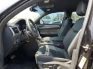 ✅ 2023 Volkswagen Atlas SE • VIN: 1V2LC2CA7PC225270 • Lot: 67971784. Listed on Copart with 21,963 mi. Free auction sales archive from the USA and detailed vehicle history report at DreamBid. Image 7.