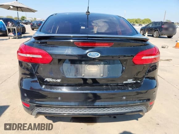 ✅ 2016 Ford Focus SE • VIN: 1FADP3F26GL244757 • Лот: 86088365. Опубликован ранее на Copart с пробегом 109 213 миль. Бесплатный доступ к архиву аукционных продаж из США и подробный отчёт об истории автомобиля на DreamBid. Изображение 6.