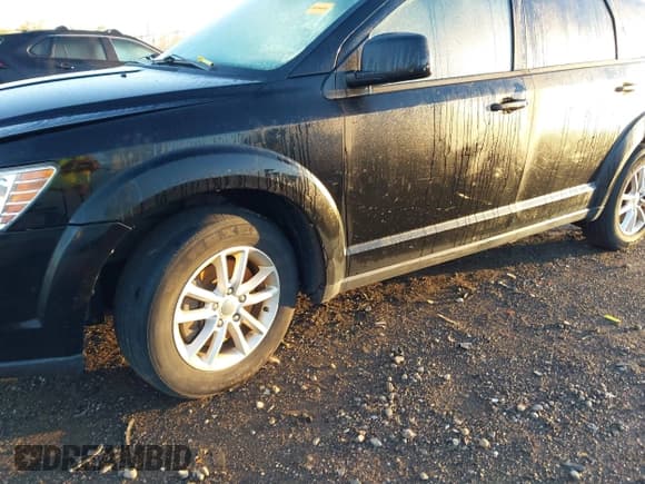 ✅ 2015 Dodge Journey SXT • VIN: 3C4PDDBG4FT526065 • Lot: 43489662. Wystawiony na IAAI z przebiegiem 186 564 mil. Bezpłatny archiwum sprzedaży aukcyjnych z USA i szczegółowy raport historii pojazdu na DreamBid. Zdjęcie 6.