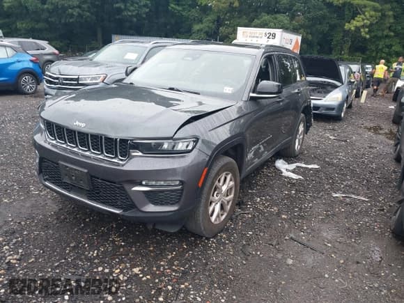 ✅ 2022 Jeep Grand Cherokee Limited • VIN: 1C4RJHBG8N8544719 • Lot: 42883827. Listed on IAAI with 62,814 mi. Free auction sales archive from the USA and detailed vehicle history report at DreamBid. Image 2.