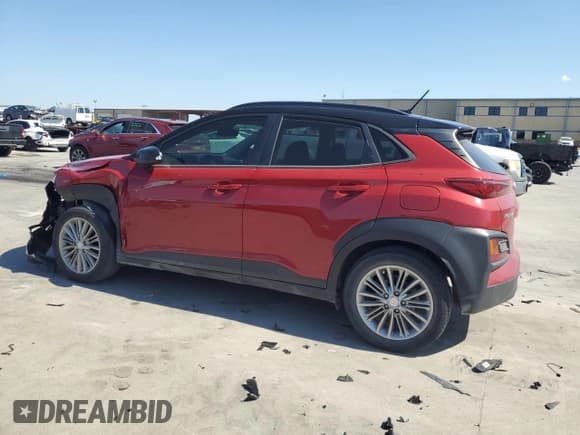 ✅ 2020 Hyundai Kona SEL • VIN: KM8K22AA2LU553151 • Лот: 72446434. Опубликован ранее на Copart с пробегом 55 864 миль. Бесплатный доступ к архиву аукционных продаж из США и подробный отчёт об истории автомобиля на DreamBid. Изображение 2.