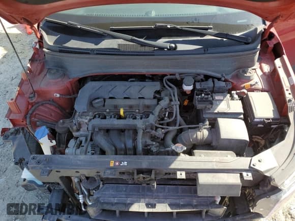 ✅ 2021 Hyundai Venue SEL • VIN: KMHRC8A39MU127054 • Lot: 52586765. Listed on Copart with 60,991 mi. Free auction sales archive from the USA and detailed vehicle history report at DreamBid. Image 12.