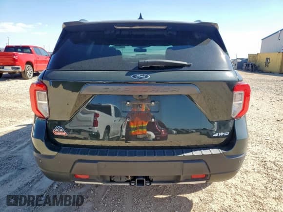 ✅ 2024 Ford Explorer Timberline • VIN: 1FMSK8JH5RGA34263 • Lot: 69872915. Wystawiony na Copart z przebiegiem 17 942 mil. Bezpłatny archiwum sprzedaży aukcyjnych z USA i szczegółowy raport historii pojazdu na DreamBid. Zdjęcie 6.