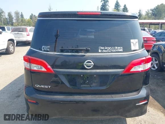 ✅ 2015 Nissan Quest SV • VIN: JN8AE2KP1F9132981 • Lot: 43128467. Wystawiony na IAAI z przebiegiem Nie podano. Bezpłatny archiwum sprzedaży aukcyjnych z USA i szczegółowy raport historii pojazdu na DreamBid. Zdjęcie 15.