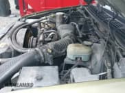 ✅ 2001 Chevrolet Blazer LT • VIN: 1GNDT13W912164701 • Lot: 42423040. Wystawiony na IAAI z przebiegiem 224 749 mil. Bezpłatny archiwum sprzedaży aukcyjnych z USA i szczegółowy raport historii pojazdu na DreamBid. Zdjęcie 19.