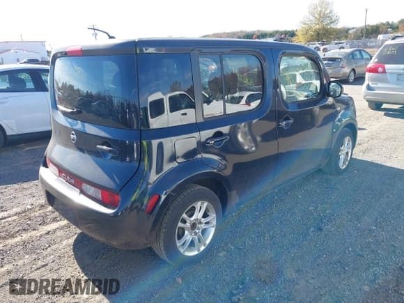 ✅ 2011 Nissan Cube S Krom Edition • VIN: JN8AZ2KR8BT206755 • Lot: 43550926. Wystawiony na IAAI z przebiegiem 181 886 mil. Bezpłatny archiwum sprzedaży aukcyjnych z USA i szczegółowy raport historii pojazdu na DreamBid. Zdjęcie 4.