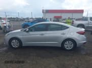 ✅ 2019 Hyundai Elantra SE • VIN: 5NPD74LF2KH474221 • Lot: 42503083. Listed on IAAI with 134,271 mi. Free auction sales archive from the USA and detailed vehicle history report at DreamBid. Image 14.