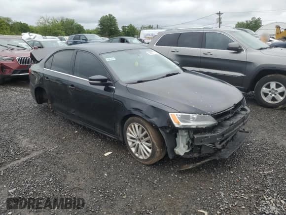 ✅ 2011 Volkswagen Jetta SEL • VIN: 3VWLZ7AJ0BM373488 • Lot: 58927715. Listed on Copart with 161,540 mi. Free auction sales archive from the USA and detailed vehicle history report at DreamBid. Image 4.