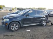 ✅ 2007 BMW X5 4.8i • VIN: 5UXFE83567LZ44085 • Lot: 71027815. Listed on Copart with 205,449 mi. Free auction sales archive from the USA and detailed vehicle history report at DreamBid. Image 1.