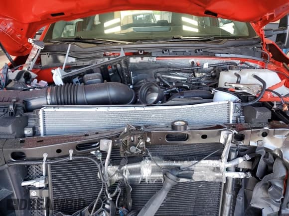 ✅ 2025 Ford F-250 • VIN: 1FTRF2BAXSED43704 • Лот: 70357035. Опубликован ранее на Copart с пробегом 205 миль. Бесплатный доступ к архиву аукционных продаж из США и подробный отчёт об истории автомобиля на DreamBid. Изображение 11.