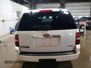 ✅ 2010 Ford Explorer Limited • VIN: 1FMEU7F80AUA98632 • Lot: 58620705. Wystawiony na Copart z przebiegiem 180 675 mil. Bezpłatny archiwum sprzedaży aukcyjnych z USA i szczegółowy raport historii pojazdu na DreamBid. Zdjęcie 6.