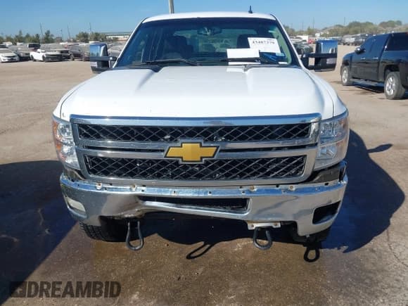 ✅ 2012 Chevrolet Silverado 2500HD LT • VIN: 1GC1CXCG5CF118379 • Lot: 43487379. Wystawiony na IAAI z przebiegiem 384 499 mil. Bezpłatny archiwum sprzedaży aukcyjnych z USA i szczegółowy raport historii pojazdu na DreamBid. Zdjęcie 12.