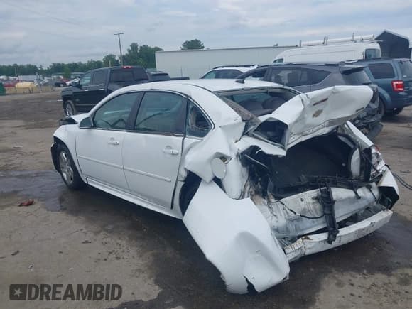 ✅ 2011 Chevrolet Impala LT Fleet • VIN: 2G1WG5EK6B1305726 • Lot: 42378895. Listed on IAAI with 111,344 mi. Free auction sales archive from the USA and detailed vehicle history report at DreamBid. Image 6.