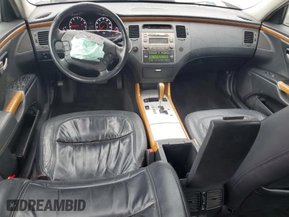 ✅ 2008 Hyundai Azera Limited • VIN: KMHFC46F28A333645 • Lot: 91836165. Listed on Copart with 126,480 mi. Free auction sales archive from the USA and detailed vehicle history report at DreamBid. Image 8.