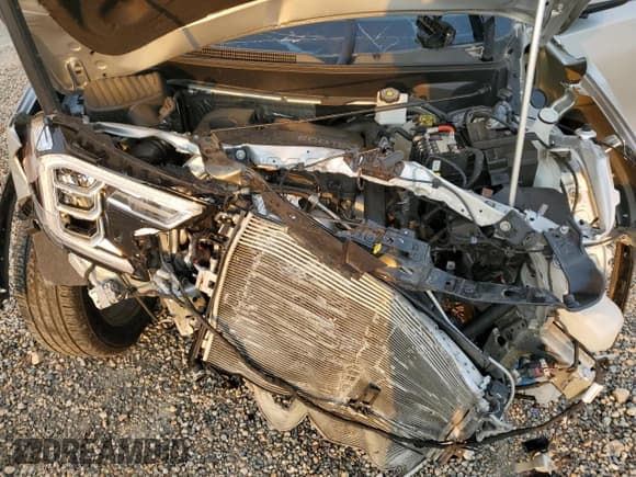 ✅ 2022 GMC Terrain SLT • VIN: 3GKALVEV3NL167724 • Lot: 67754505. Listed on Copart with 41,671 mi. Free auction sales archive from the USA and detailed vehicle history report at DreamBid. Image 12.