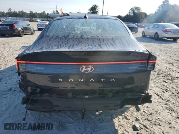 ✅ 2025 Hyundai Sonata SEL • VIN: KMHL64JA5SA482340 • Лот: 80244855. Опубликован ранее на Copart с пробегом 13 240 миль. Бесплатный доступ к архиву аукционных продаж из США и подробный отчёт об истории автомобиля на DreamBid. Изображение 6.